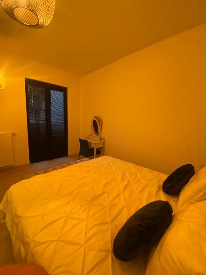B&B Art And Sleep Anversa Esterno foto